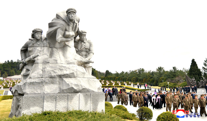10-Pour faire succéder à l’âme des martyrs révolutionnaires antijaponais